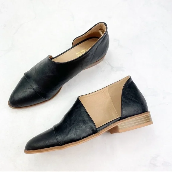 [Catherine Malandrino] Classic Black Cut-Out Flats